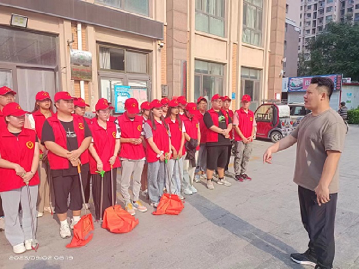 9月2日博鱼网页版登录入口在凤凰城A区开展志愿服务活动 (4).jpg